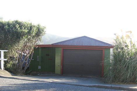 Photo of property in 21 Chapman Street, Johnsonville, Wellington, 6037