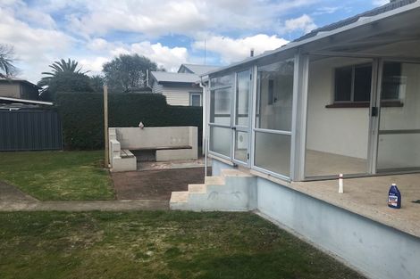 Photo of property in 29 Ngatai Road, Otumoetai, Tauranga, 3110