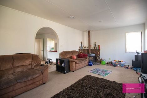 Photo of property in 15 Tiller Close, Kelvin Grove, Palmerston North, 4414