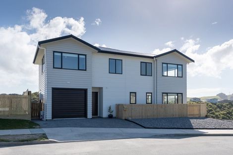 Photo of property in 62 Grenada Drive, Grenada Village, Wellington, 6037