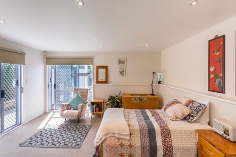 Photo of property in 38 Lynmore Drive, Hillpark, Auckland, 2102