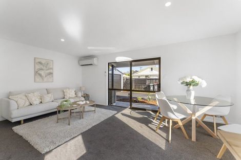 Photo of property in 2/76 Vogel Street, Richmond, Christchurch, 8013