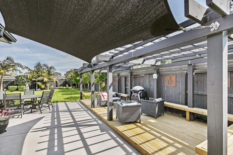 Photo of property in 5 Vivien Place, Patumahoe, Pukekohe, 2679