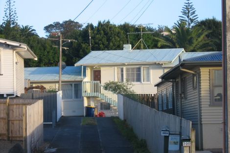 Photo of property in 202 Archers Road, Glenfield, Auckland, 0629