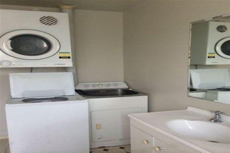 Photo of property in 114 Elizabeth Street, Riccarton, Christchurch, 8041