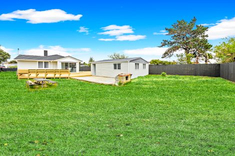 Photo of property in 7 Fairey Place, Mangere, Auckland, 2022