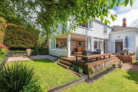 Photo of property in 73 St Marys Road, Saint Marys Bay, Auckland, 1011