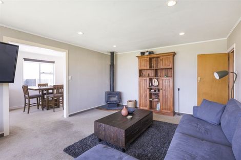 Photo of property in 4 Tingey Place, Awapuni, Palmerston North, 4412