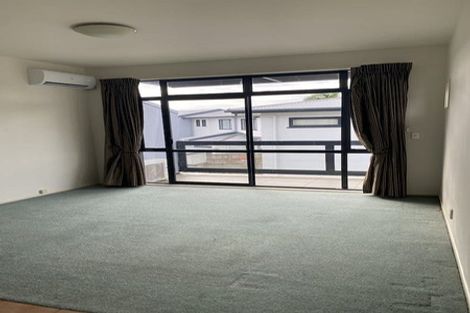 Photo of property in 140/2 Armoy Drive, East Tamaki, Auckland, 2016
