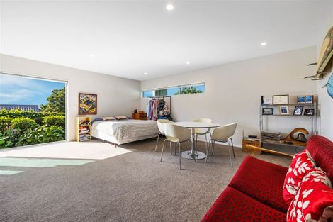 Photo of property in 74 Moncks Spur Road, Redcliffs, Christchurch, 8081