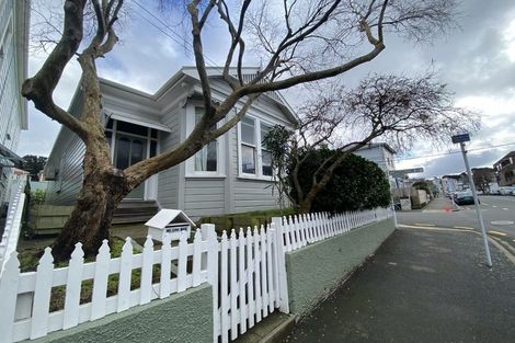 Photo of property in 174 Tasman Street, Mount Cook, Wellington, 6021
