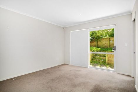 Photo of property in 2/275 Karaka Bay Road, Karaka Bays, Wellington, 6022
