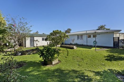 Photo of property in 15 Halswell Crescent, Westbrook, Palmerston North, 4412