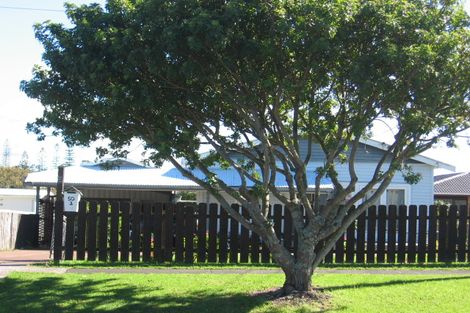 Photo of property in 50b Brandon Road, Glen Eden, Auckland, 0602