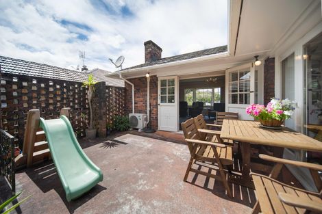 Photo of property in 80 Hill Road, Hillpark, Auckland, 2102