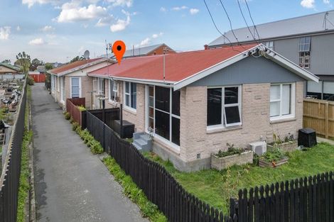 Photo of property in 2/98 Mathesons Road, Phillipstown, Christchurch, 8011