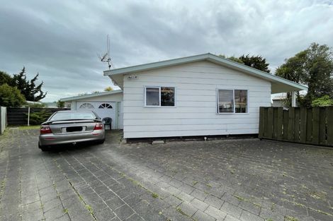 Photo of property in 5 Newton Place, Westbrook, Palmerston North, 4412