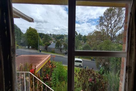Photo of property in 71 Marlborough Avenue, Glenfield, Auckland, 0629