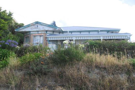 Photo of property in 16 Karepa Street, Brooklyn, Wellington, 6021