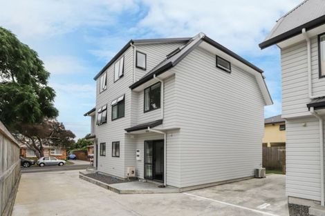 Photo of property in 2/24 Hogan Street, Hamilton East, Hamilton, 3216