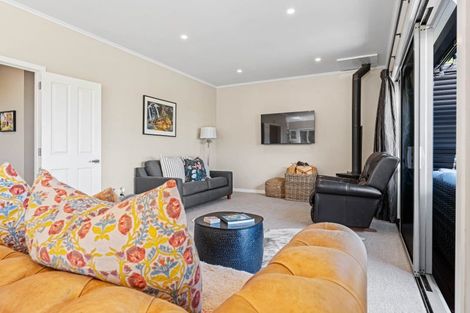 Photo of property in 767 Mokau Road, Mimi, Urenui, 4377