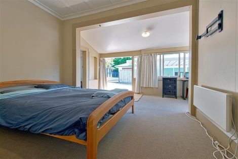 Photo of property in 53 Shakespeare Road, Bluff Hill, Napier, 4110