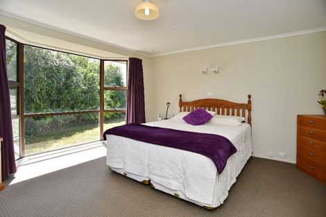 Photo of property in 11 Sunbeam Place, Halswell, Christchurch, 8025