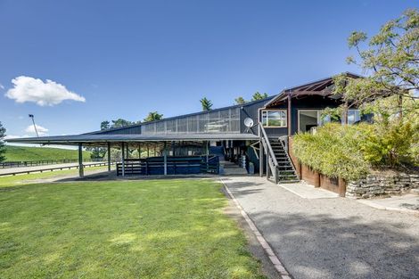 Photo of property in 1268 Taihape Road, Sherenden, Hastings, 4179