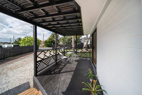 Photo of property in 44 Harwood Crescent, Otara, Auckland, 2023