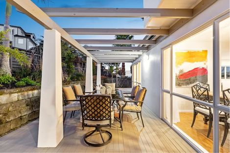 Photo of property in 94 Penguin Drive, Murrays Bay, Auckland, 0630