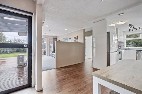 Photo of property in 2 Wallace Place, Rangiora, 7400