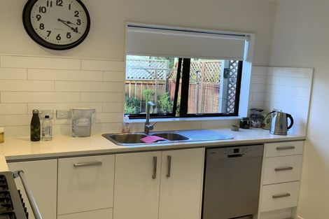 Photo of property in 40 Lakeside Drive, Orewa, 0931