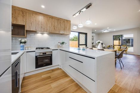 Photo of property in 16c Friesian Drive, Mangere, Auckland, 2022