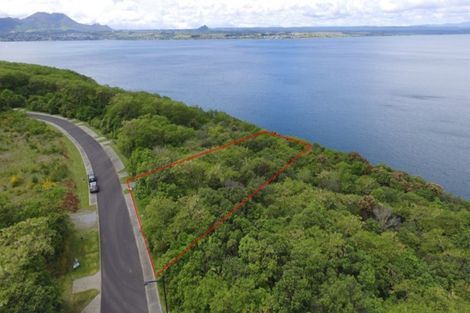 Photo of property in 83 Parawera Drive, Acacia Bay, Taupo, 3330