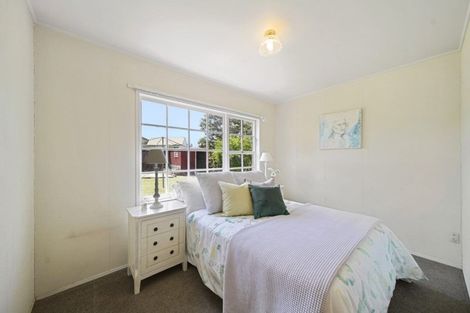 Photo of property in 2/52 Galsworthy Place, Bucklands Beach, Auckland, 2014