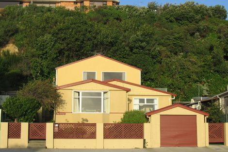 Photo of property in 178 Saint Andrews Road, Plimmerton, Porirua, 5026