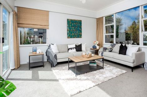 Photo of property in 6 Monarch Avenue, Hillcrest, Auckland, 0627