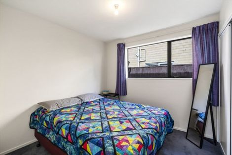 Photo of property in 96a Picton Avenue, Riccarton, Christchurch, 8011