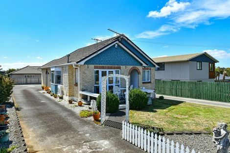Photo of property in 45 Paerata Road, Pukekohe, 2120