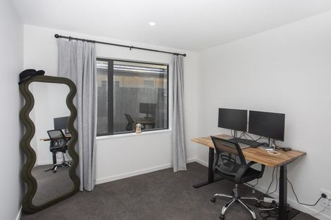 Photo of property in 4 Koral Lane, Broomfield, Christchurch, 8042