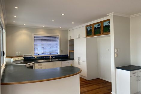 Photo of property in 101 Lake Crescent, Hamilton Lake, Hamilton, 3204