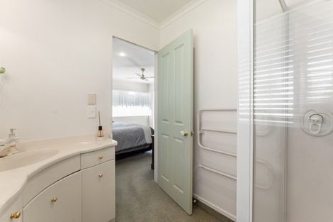 Photo of property in 56 Evans Road, Papamoa Beach, Papamoa, 3118