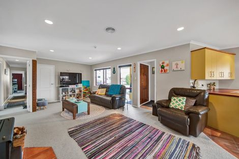 Photo of property in 19d Shelter Grove, Frankleigh Park, New Plymouth, 4310