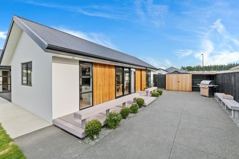 Photo of property in 31 Kingsdowne Drive, West Melton, 7618