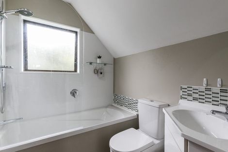 Photo of property in 16 Abilene Crescent, Churton Park, Wellington, 6037