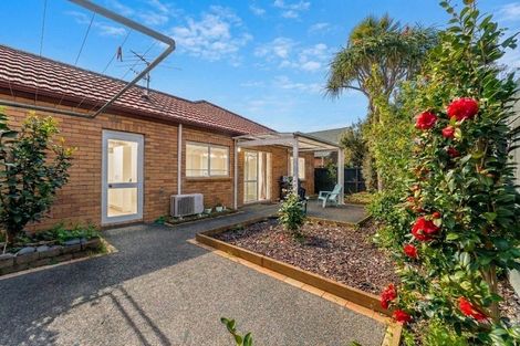 Photo of property in 3 Drummond Drive, Ranui, Auckland, 0612