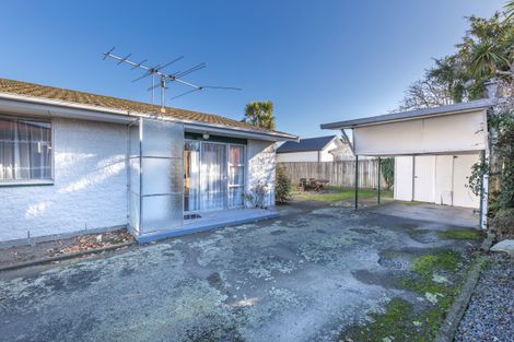 Photo of property in 2/194 Halswell Road, Hillmorton, Christchurch, 8025