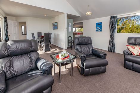 Photo of property in 3/50 Division Street, Riccarton, Christchurch, 8041