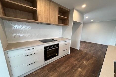 Photo of property in 4 Hooton Drive, Kumeu, 0810