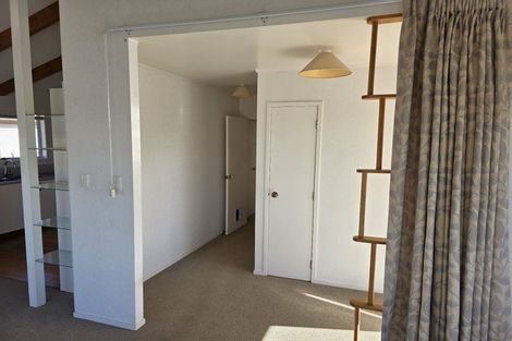 Photo of property in 16 Arohia Place, Snells Beach, 0920